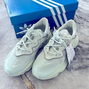 NWT adidas ozweego w GW6802 Linen Green size 7